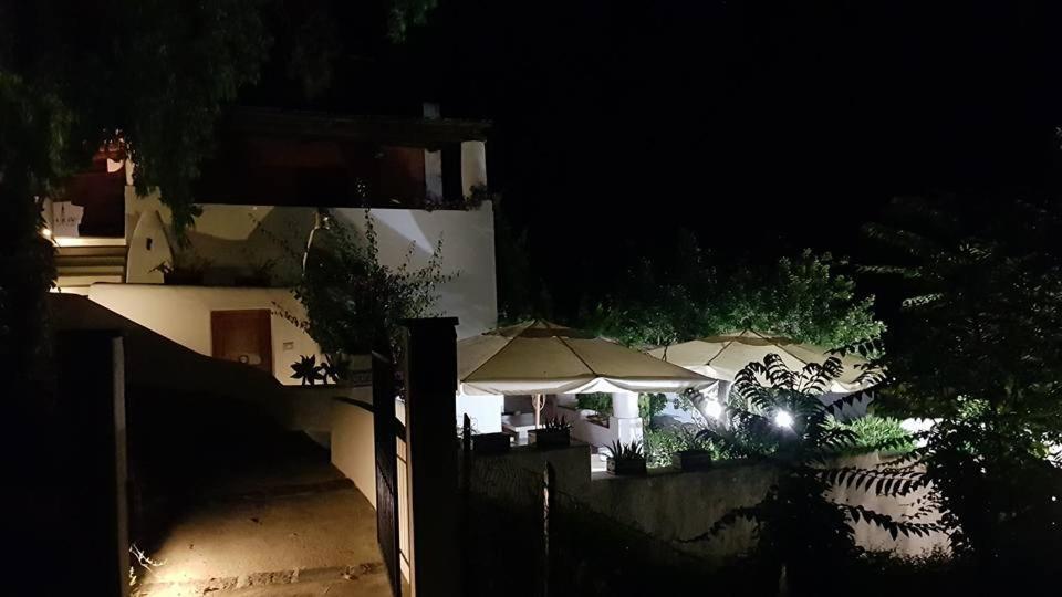La Villa Rossa Salina  Exterior photo